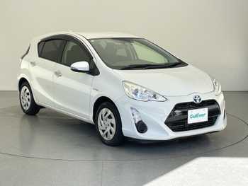 トヨタ アクア S スタイルブラック 純ナビ ワンセグ Bカメラ 衝突軽減ブレーキ