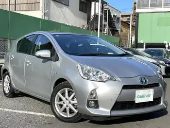 トヨタ アクア G 禁煙車　ワンオーナー　スマートキー