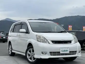 トヨタ アイシス プラタナ