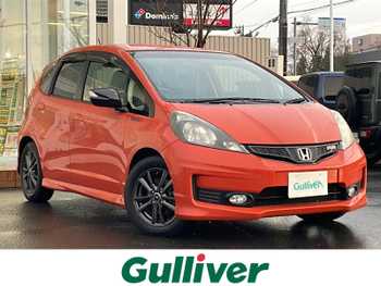 ホンダ フィット RS 10thアニバーサリー ・パドルシフト・寒冷地仕様