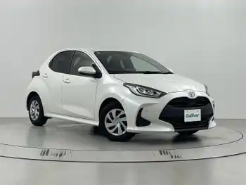 トヨタ ヤリス G 純正ナビ バックカメラ ビルドインETC