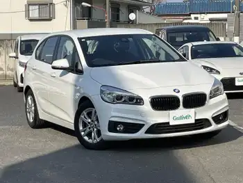 ＢＭＷ ２１８ｉ アクティブツアラー 1オーナー 純正ナビ/Bカメラ ETC クルコン