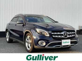 メルセデス・ベンツ ＧＬＡ２２０ 4マチック スライディングルーフ ハーマンカードン