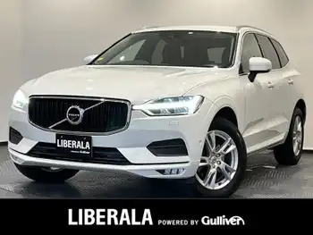 ボルボ ＸＣ６０ D4 AWD モーメンタム 衝突軽減 レーンキープ BSM RSA CTA