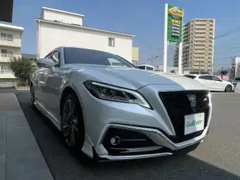 トヨタ クラウン ハイブリッド RS メーカーナビ　BSM AHB スポイラー