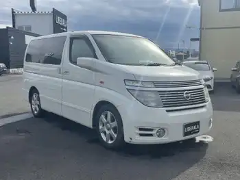 日産 エルグランド ハイウェイスター