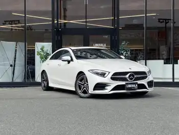 メルセデス・ベンツ ＣＬＳ２２０ｄ スポーツ エクスクルーシブPKG SR ACC 純正ナビ 全方位 半革 温冷席 19AW