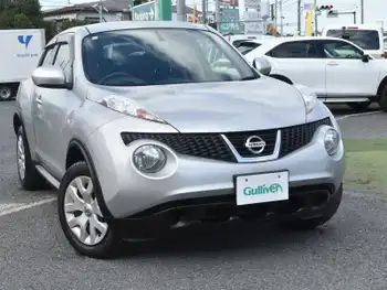 日産 ジューク 15RS タイプV 7インチワイドナビ　マフラーカッター
