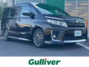 トヨタ ヴォクシー ZS 煌 純正9型ナビ　両側電動　ETC　Bカメラ