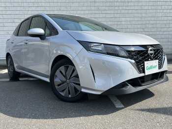 日産 ノート X FOUR 純正ナビ 全方位カメラ シートヒーター