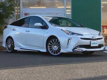 トヨタ プリウス Sツーリングセレクション モデリスタエアロ レザーシート 社外アルミ