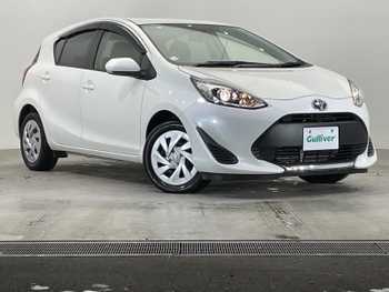 トヨタ アクア S 純正ナビ バックカメラ ETC 禁煙車