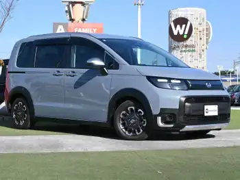 ホンダ フリード ハイブリット e:HEV クロスター