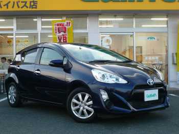 トヨタ アクア S スタイルブラック