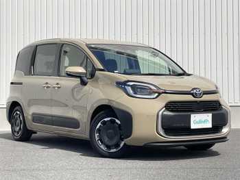 トヨタ シエンタ ハイブリッド  純正ナビ　全方位カメラ　衝突軽減ブレーキ