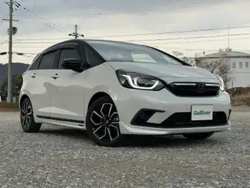 ホンダ フィット e:HEVネス