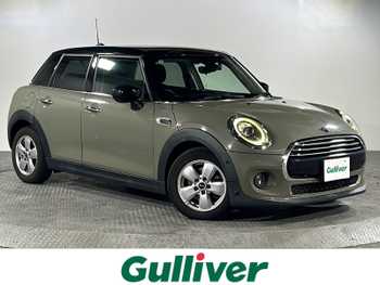 ＭＩＮＩ ミニ クーパー ワンオーナー　禁煙車　衝突軽減サポート