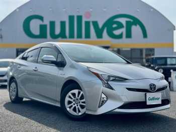 トヨタ プリウス Sセーフティプラス