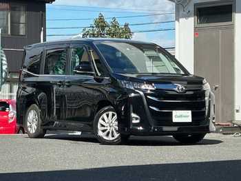 トヨタ ノア Z 7人乗り3列シート、両側パワスラ