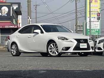 レクサス ＩＳ 300h 禁煙 メーカーナビ Bカメラ ETC LEDライト