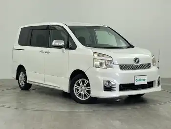 トヨタ ヴォクシー ZS 煌Ⅱ