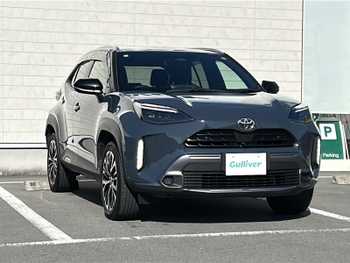 トヨタ ヤリスクロス ハイブリッド Z アドベンチャー 全周囲カメラ　純正ナビ　セーフティセンス