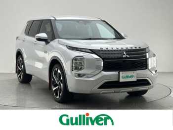 三菱 アウトランダー ＰＨＥＶ P