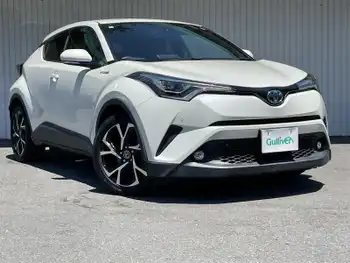 トヨタ Ｃ－ＨＲ G 純正9型ナビ　LED スマートキー