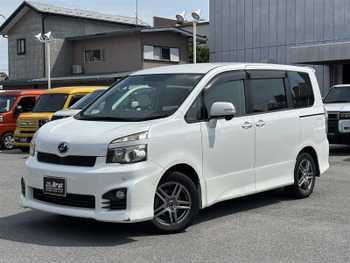 トヨタ ヴォクシー ZS