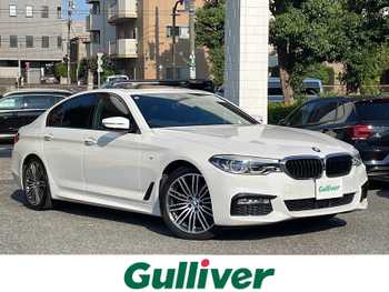ＢＭＷ ５２３ｄ Mスポーツ サンルーフ　アルカンターラコンビシート