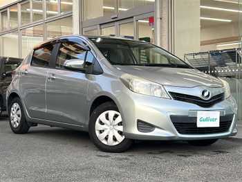 トヨタ ヴィッツ F 純正ナビ/TV/ETC/Bluetooth/リモコンキー