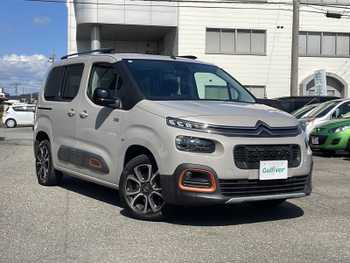 シトロエン シトロエン ベルランゴ シャイン ブルーHDi XTRパック ワンオーナー  パノラマルーフ　ETC