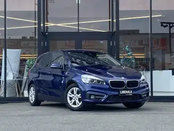 ＢＭＷ ２１８ｉ アクティブツアラー 純正ナビ USB BT Bカメ ETC 純正16AW