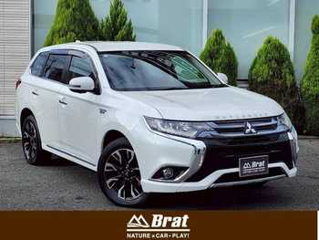 三菱 アウトランダー ＰＨＥＶ G プレミアムパッケージ 純正SDナビ　全方位カメラ　ステリモ