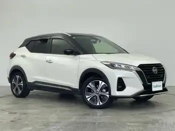日産 キックス X ツートーンインテリアED 純正9インチナビ 全方位カメラ クルコン