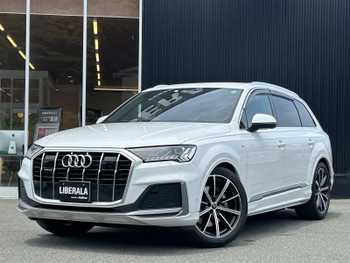 アウディ Ｑ７ 45 Sラインリミテッド ACC LKA BSM マトリクス バーチャルC 黒革
