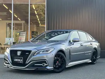 トヨタ クラウン ハイブリッド RS アドバンス