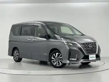 日産 セレナ ハイウェイスター V