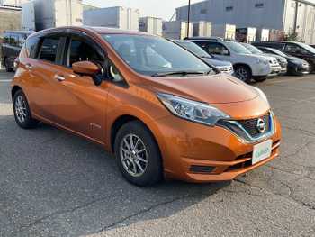 日産 ノート e－パワー X 純正SDナビ フルセグ 全方位モニター ETC