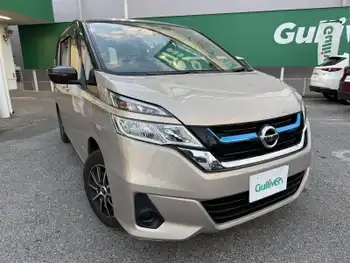 日産 セレナ e－パワー X