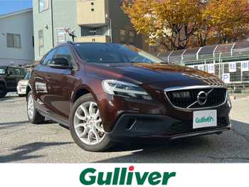 ボルボ Ｖ４０ クロスカントリー D4 モメンタム