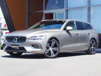 ボルボ Ｖ６０ T6 ツインEG AWD インスクリプション