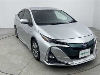 トヨタ プリウス ＰＨＶ Sナビパケ・セーフティプラス 保証書　取扱説明書　Toyota　Saf