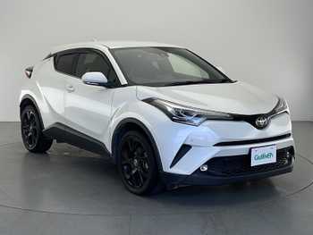 トヨタ Ｃ－ＨＲ G－T モード ネロ 4WD　寒冷地仕様　純正エンスタ