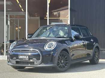 ＭＩＮＩ ＢＭＷ ミニ クーパー D クラシックトリム クラシックトリム carplay 半革 シートH BT