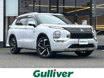 三菱 アウトランダー ＰＨＥＶ P 1オーナー 衝突軽減 サンルーフ BOSE 本革