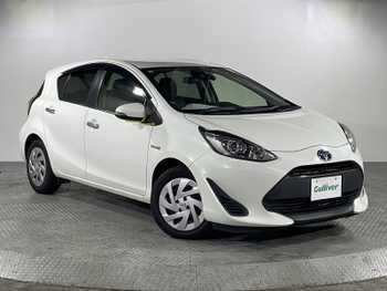 トヨタ アクア S スタイルブラック 禁煙車　県外仕入れ　純正ナビ　ETC