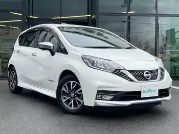日産 ノート e－パワーオーテック 純正ナビ/全周囲カメラ/インテリジェント