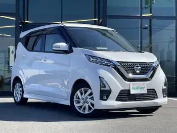 日産 デイズ ハイウェイスターX 純ナビ 全周囲 前DR BT 純AW USB 布席