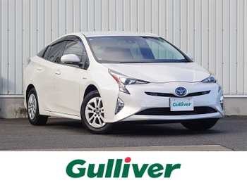 トヨタ プリウス Sセーフティプラス 4WD 衝突軽減 純正SDナビ バックカメラ LED